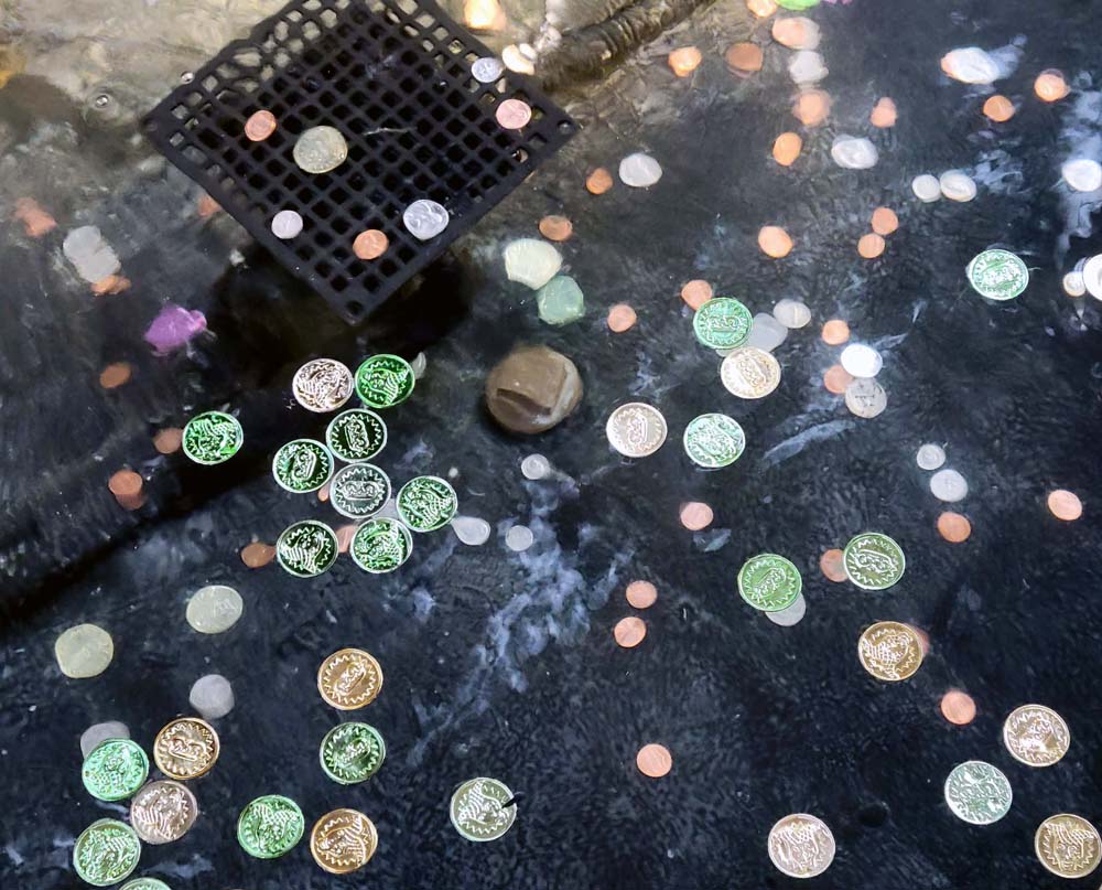 Port Orleans French Quarter - fountain coins