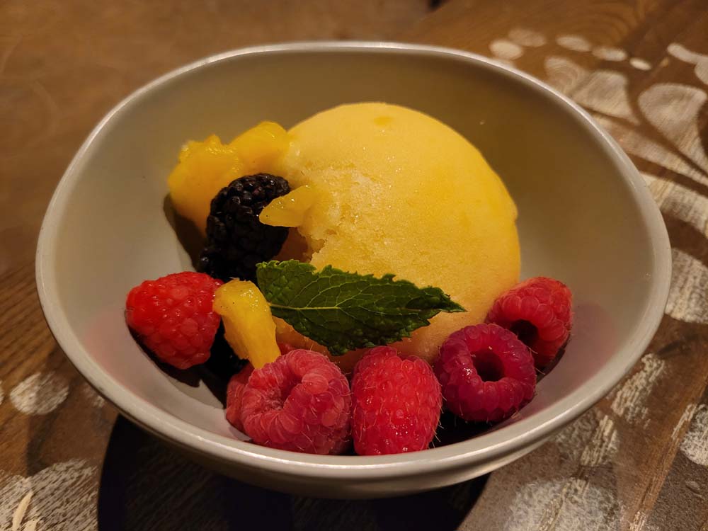 Three Bridges At Villa Del Lago - sorbet