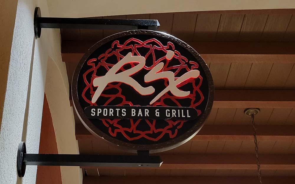 Rix Sports Bar and Grill Good Food, Atmosphere. Odd Location.