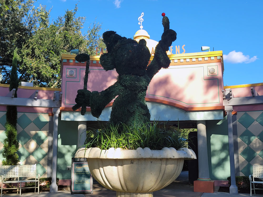 Fantasia Gardens Mickey Shrubbery