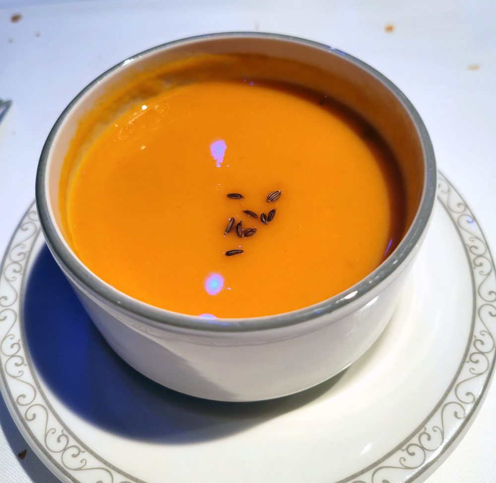 Disney Wish Arendelle dinner soup