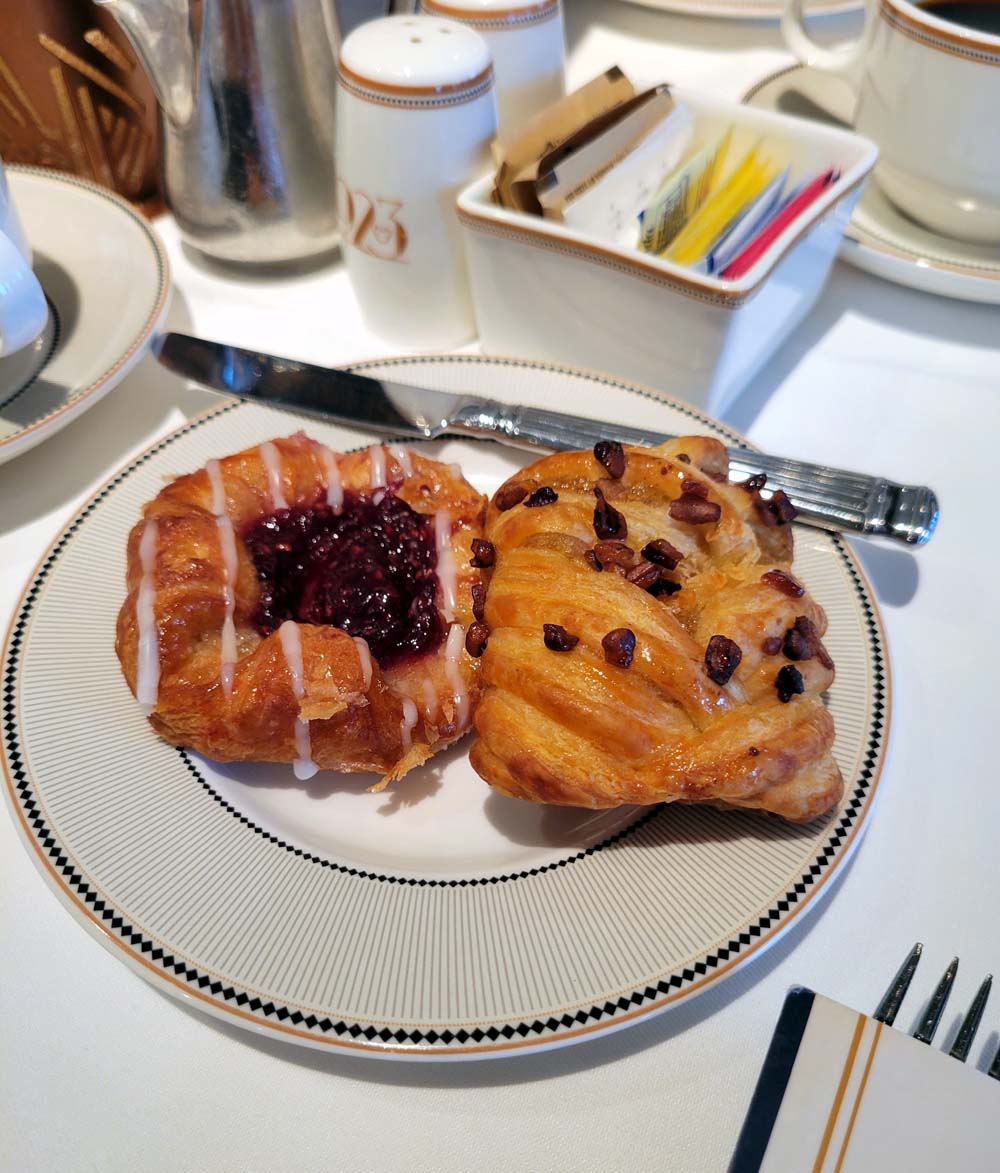 1923 Dismebarkation breakfast pastries