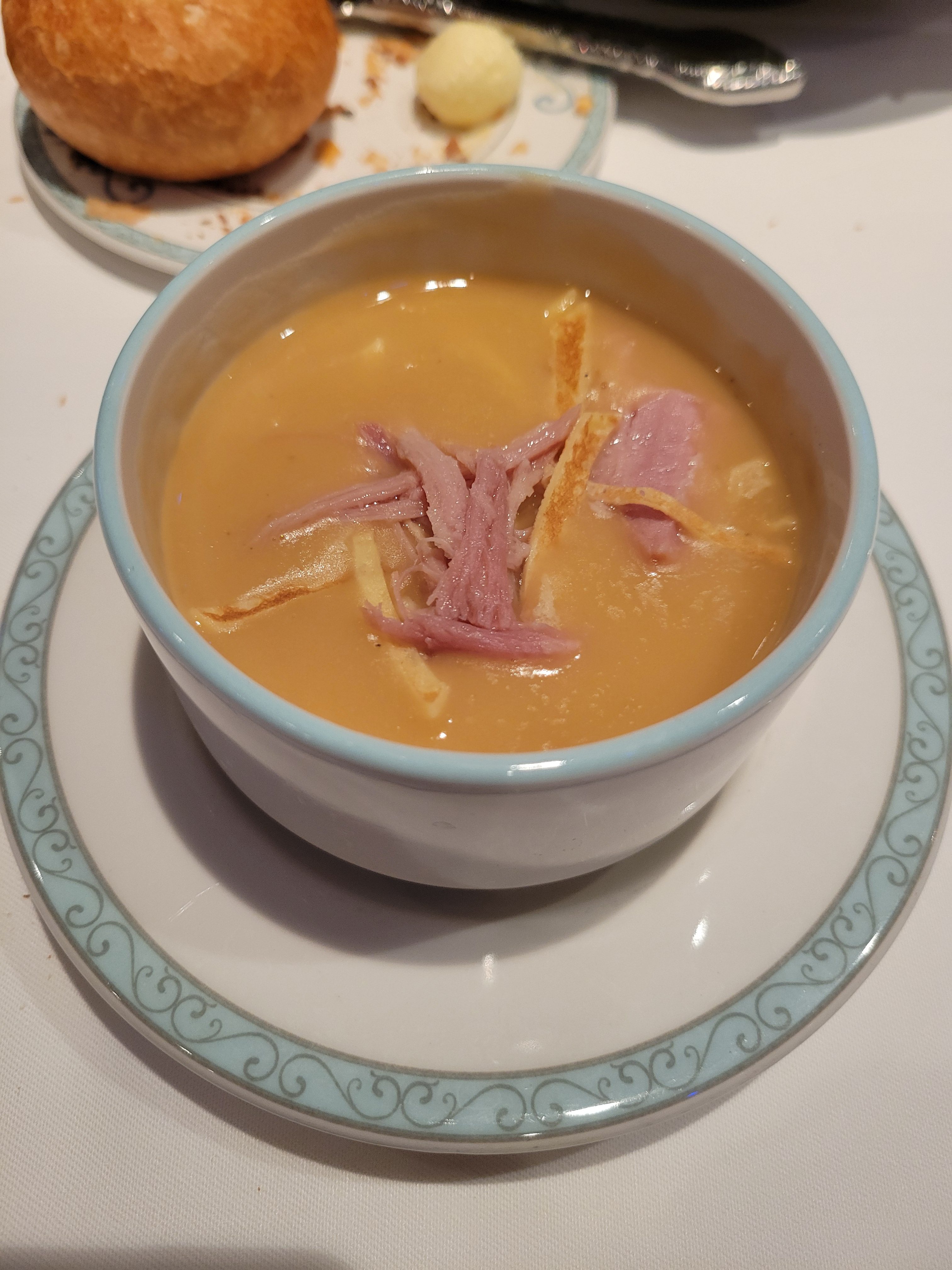 Arendelle yellow pea soup