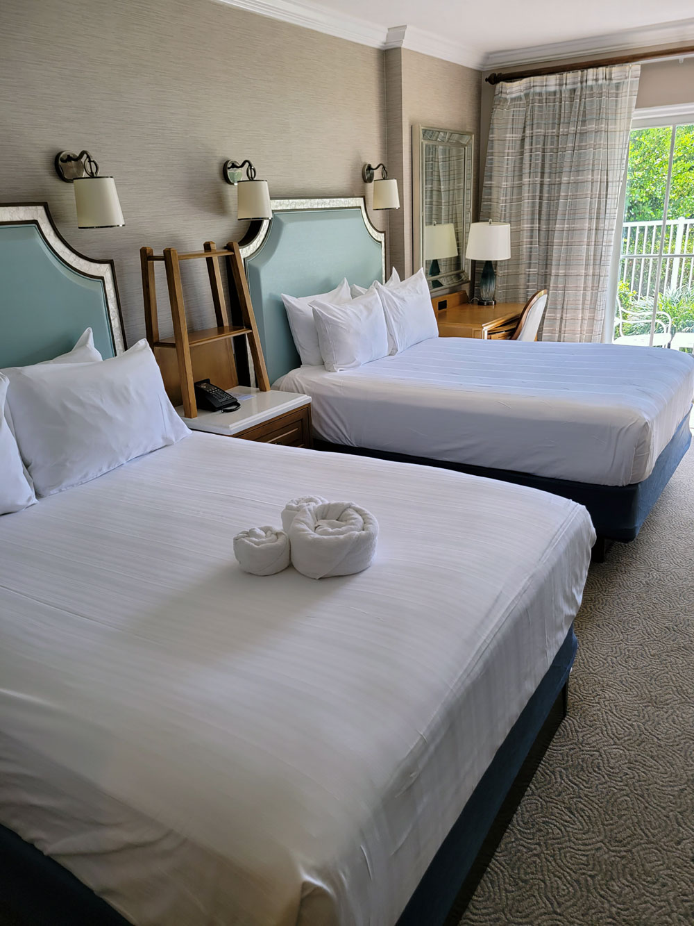 Beach Club Resort Room 6