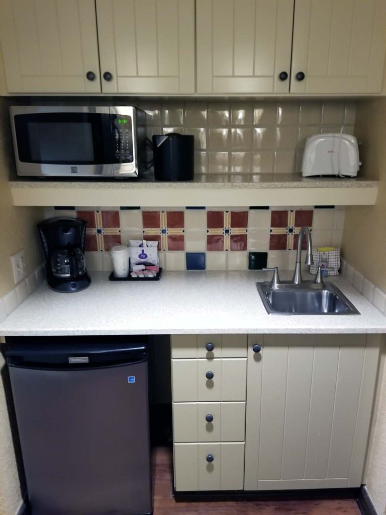 Deluxe Studio at Boulder Ridge Villas. Kitchenette