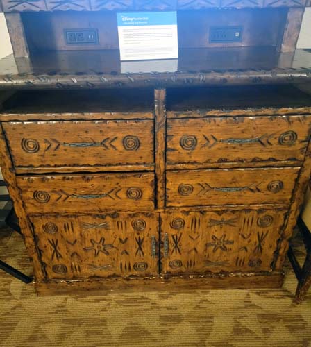 Kidani Village dresser