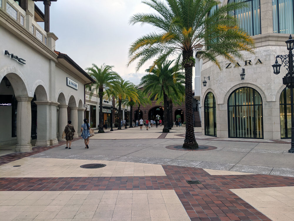 Disney Springs Zara