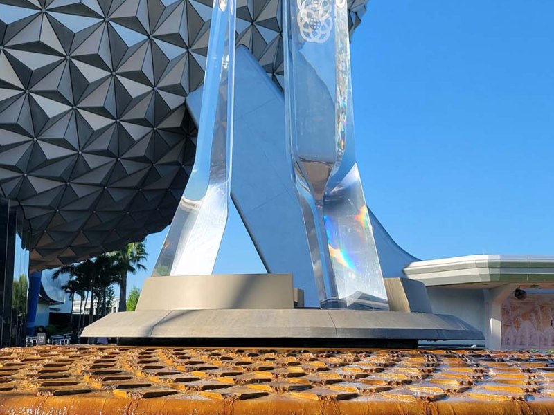 What Happens When You Purchase a Bottle of Booze at&nbsp;EPCOT?